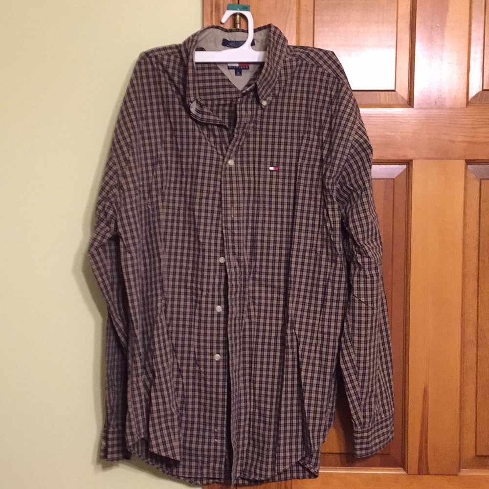 Men’s dress shirt